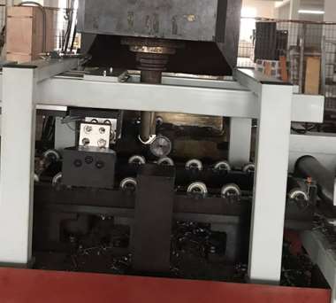 �ǘ�(bi��o)�Ԅ�(d��ng)�������z��C(j��)�đ�(y��ng)����r